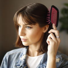 FHI Heat UNbrush on dry hair offers smooth glide and reduced tugging