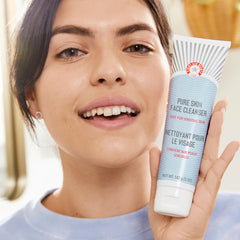 First Aid Beauty Pure Skin Face Cleanser fragrance-free formula ideal for sensitive skin