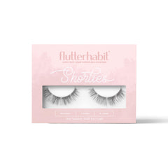 FlutterHabit The Shorties Lashes box with two sets enables easy at-home styling