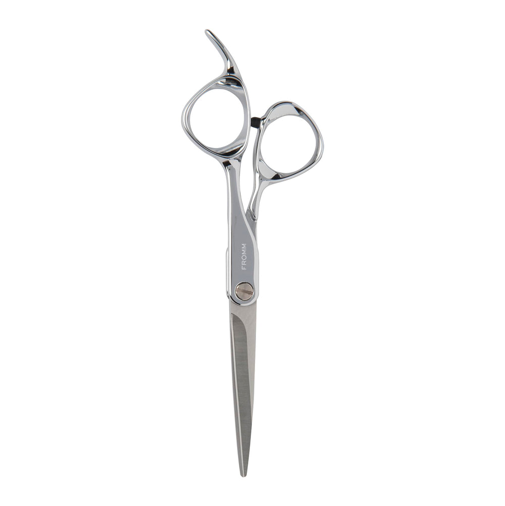 Fromm Explore 5.75in shears close-up showing comfortable handle for precise cuts