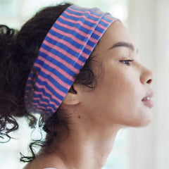 Fszsaa knit fabric closeup showing soft stretch.