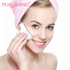 Close-up of FUANKANG stainless steel gua sha showing durable polish for daily use.