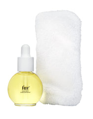 Fur Ingrown Concentrate bottle close-up highlights non-greasy hydration for skin.