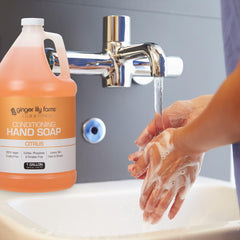 Ginger Lily Farms citrus scent provides a refreshing, uplifting wash experience.