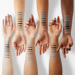Go Ho Smoky Eyeshadow Palette delivers highly pigmented color that stays vivid across shades.