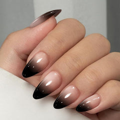 Hadutrek almond-ombre nails pack closeup – hand-painted gel color with smooth ombre fade.