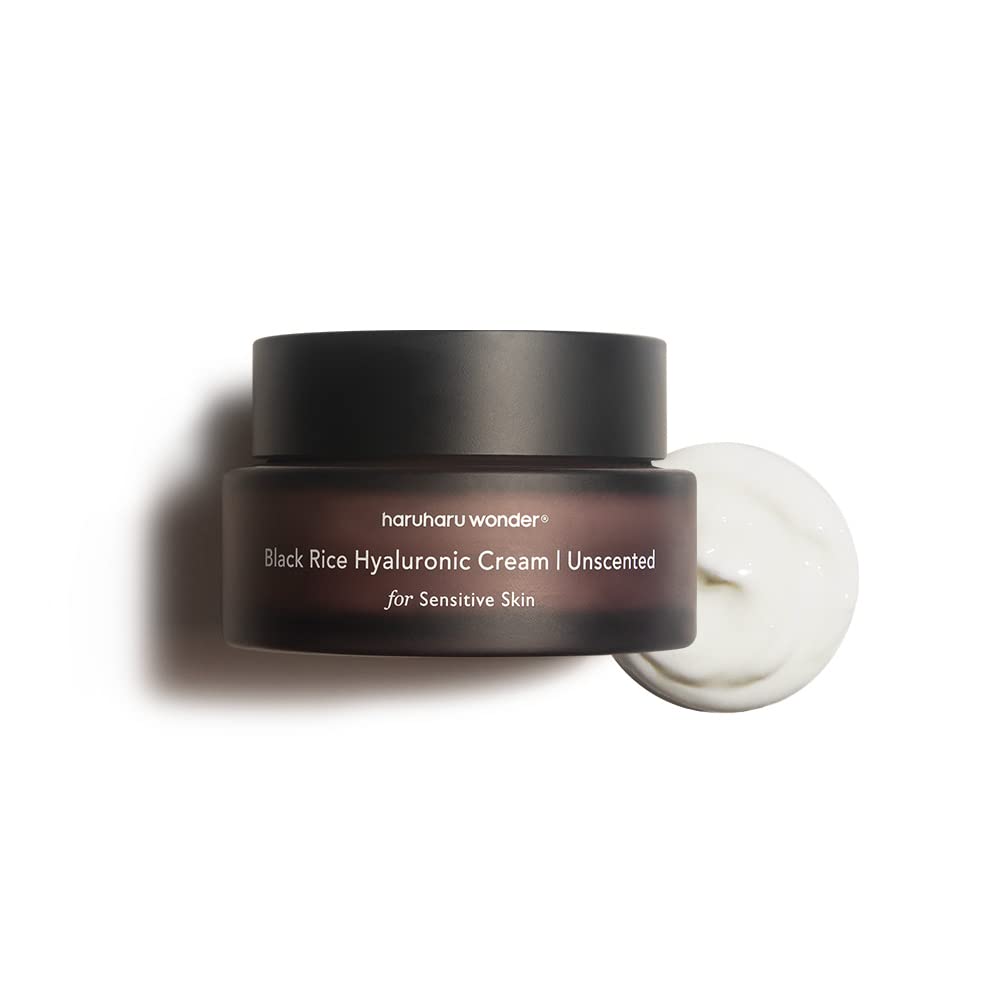 HARUHARU Wonder Black Rice Cream jar delivering rich hydration for plumper skin.