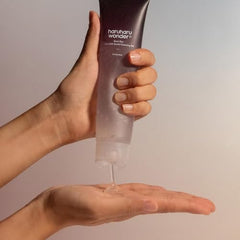 HARUHARU Wonder Black Rice cleansing gel foam lather demonstrates gentle cleansing.