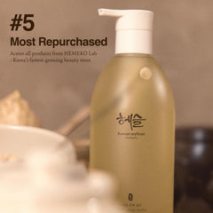 Hesul Korean Soybean Shampoo label closeup highlighting sulfate-free formula.