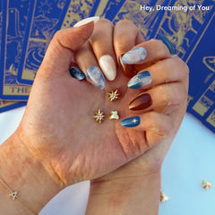 Heyhae nail strips with gold stars detail for festive shimmer and standout design.