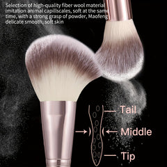 HGHDBT brown makeup brush with soft bristles for gentle foundation application.