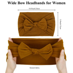 Huachi non-slip elastic headband demonstrating secure workout friendly grip.