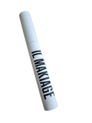 Il Makiage Black Card Mascara loft curl wand close-up for lifted lashes