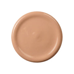 Il Makiage Woke Up Like This foundation texture close-up for lightweight coverage and breathable wear.