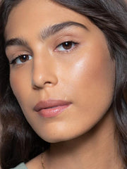 ILIA Multi-Stick Bronze Pearl blend melts into skin for a seamless finish.