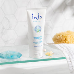Inis Energy of the Sea scrub texture with pumice for gentle smoothing during use