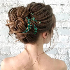 inSowni emerald-green rhinestone close-up highlights vibrant sparkle