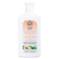 Intea Blonde Hair Conditioner bottle showing hydration and shine