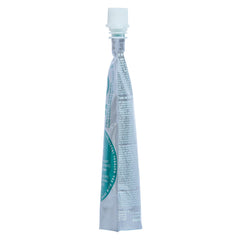 IROIRO cream-based dye application demonstrates smooth, gentle color delivery on hair.
