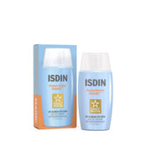 ISDIN Fusion Water MAGIC bottle front shows ultralight SPF protection for daily use.