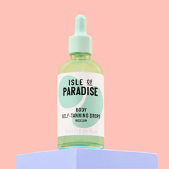 Isle of Paradise self-tanning drops texture-mix shows blend for natural-looking color.