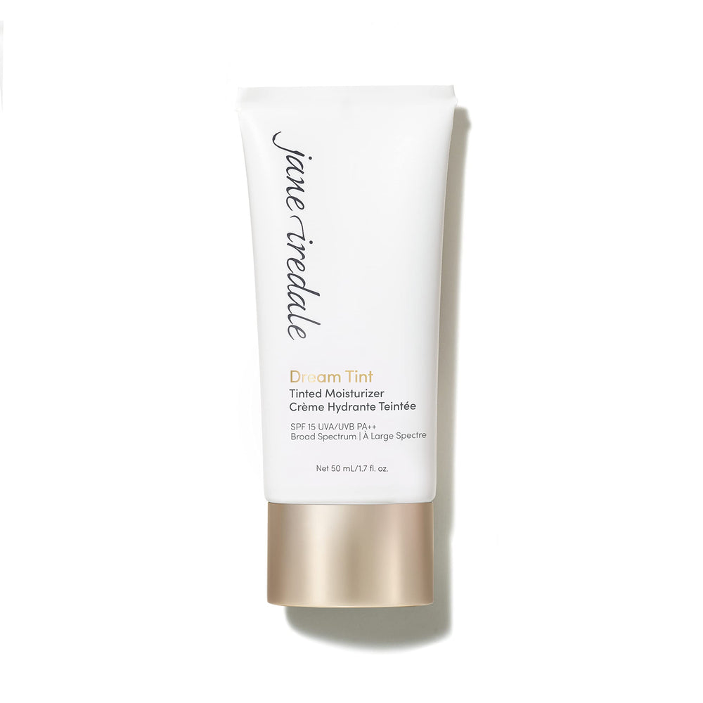 Jane Iredale Dream Tint Medium compact offers skin-like coverage with a lightweight mineral formula.