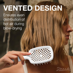 Janeke Superbrush vented honeycomb design demonstrates faster air flow for quicker blow-drying.