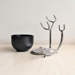 JEQUIL&CORENVEO stand and bowl showcases 304 stainless steel durability and elegant matte finish.