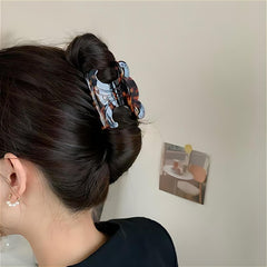 JITUIHOM tortoiseshell butterfly clip versatile for any look