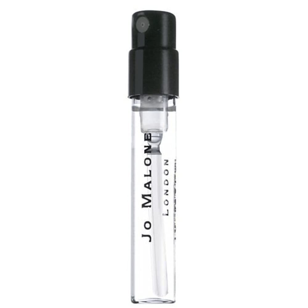 Jo Malone Myrrh and Tonka sample vial for on-the-go testing and travel convenience