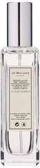 Jo Malone Nectarine Blossom & Honey spray demonstrates everyday freshness.