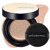 JUNG SAEM MOOL Essential Skin Nuder Cushion 22C Petal Light delivers radiant dewy finish for natural glow.
