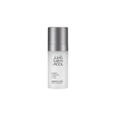 JUNG SAEM MOOL face mist offers ultra-fine hydrating spray for a dewy glow.