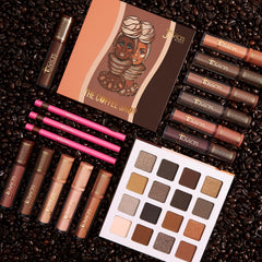 Juvia's Place Coffee Shop Luxe Lip Liner Coffee Bean on lip offers bold, evening-ready definition.