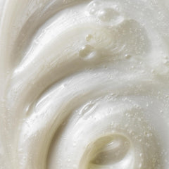 Kristin Ess Moisture Rich Curl Shampoo with castor oil and shea butter nourishes curls