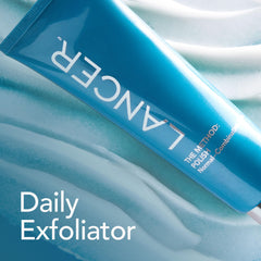 Lancer Polish Exfoliator pump closeup for easy daily use