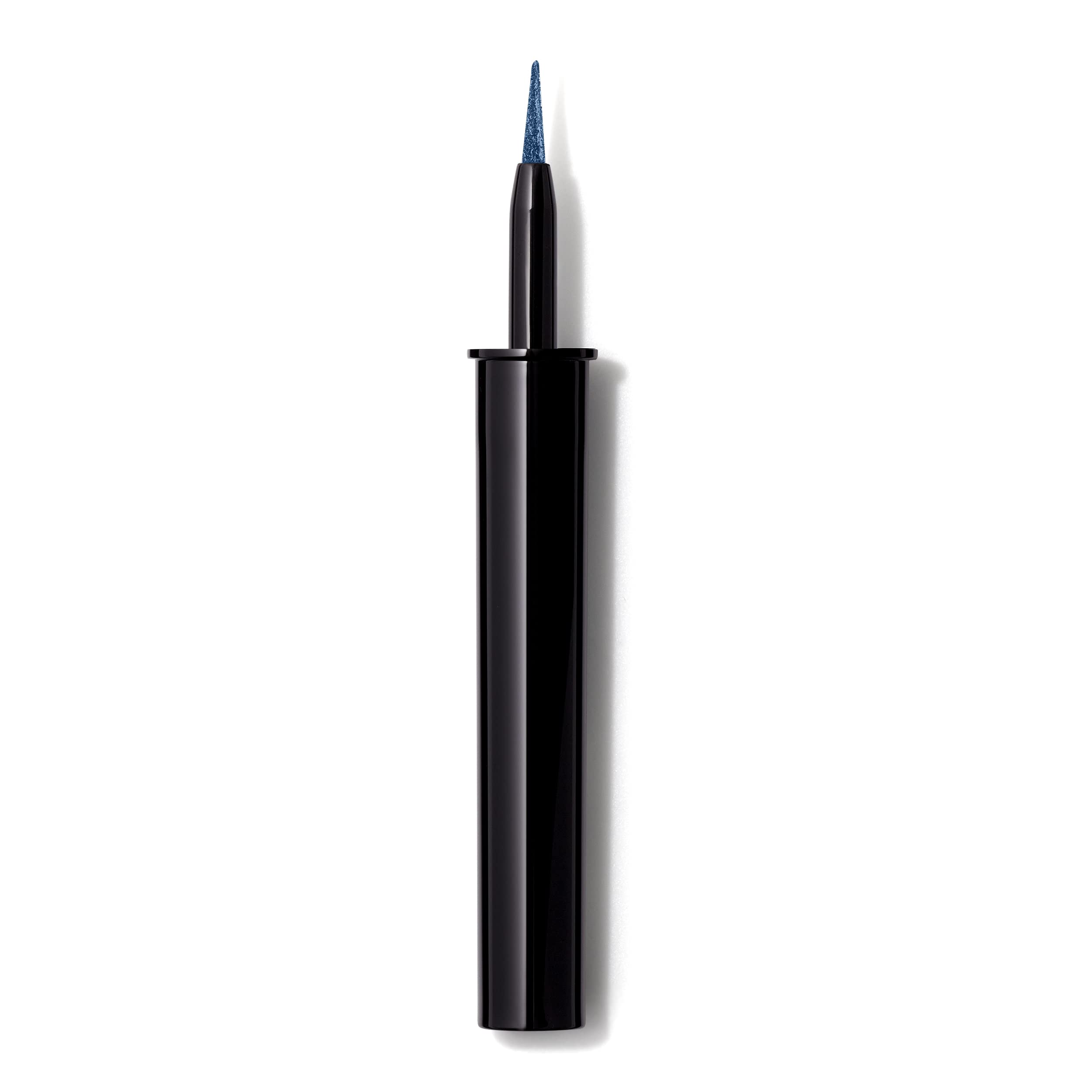 Lancôme Artliner blue metallic finish close-up for precise winged eyeliner