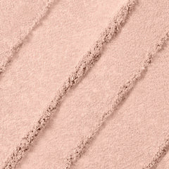 Lancôme Vue shimmer eyeshadow offers crease-resistant shimmer for all-day wear and glow.