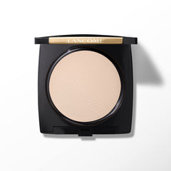 Lancôme Dual Finish porcelain-delicate-cool compact for natural matte coverage on the go.