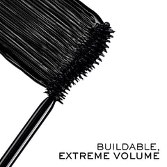 Lancôme Hypnôse Drama Extreme mascara brush close-up showing full-root coverage.