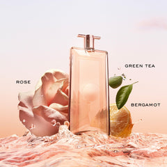 Lancôme Idôle rose damascena closeup emphasizes floral nuance for graceful wear.