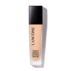 Lancôme Teint Idole Ultra Wear bottle closeup with premium packaging and matte finish.