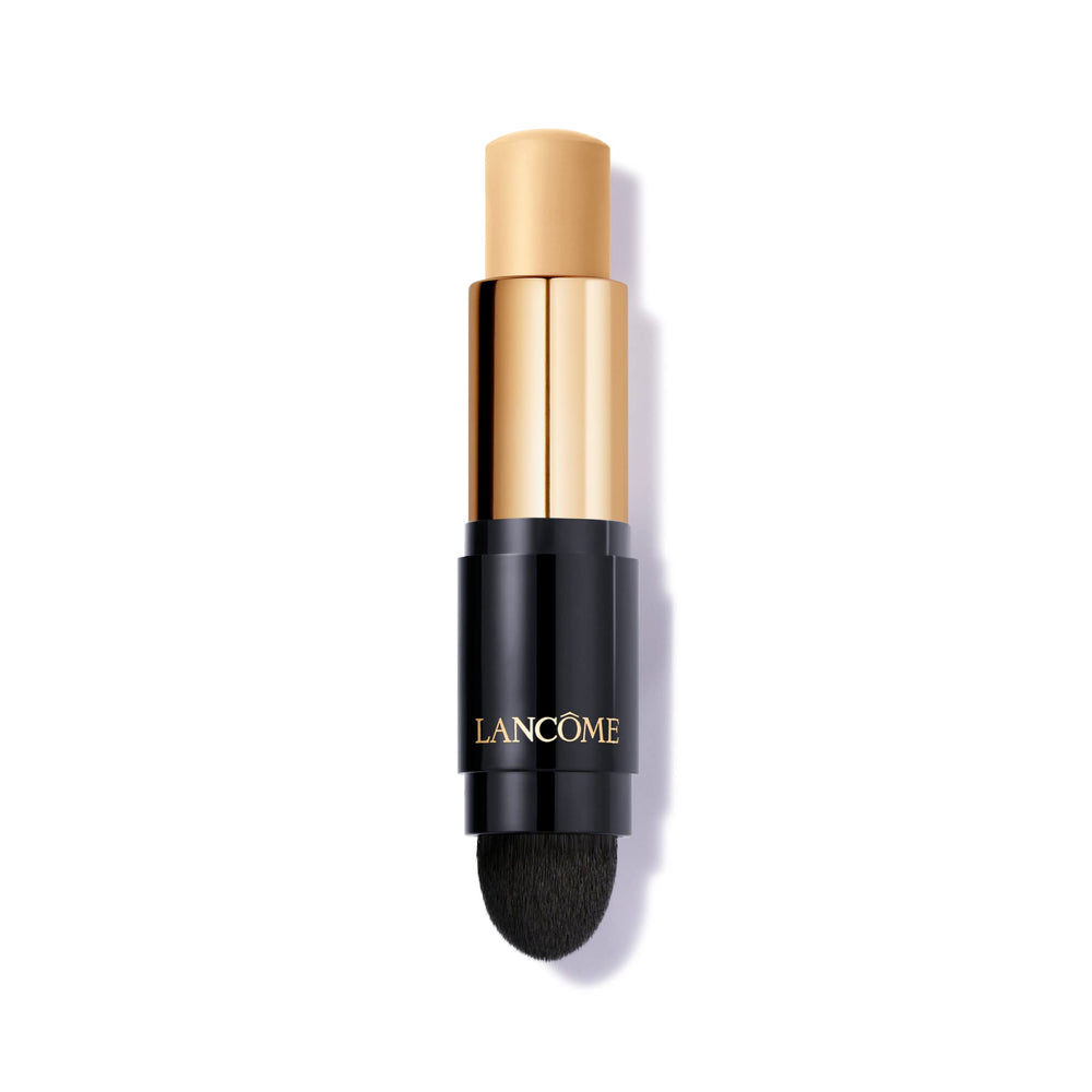Lancôme Teint Idôle Ultra Wear Foundation Stick built-in kabuki brush for quick coverage.