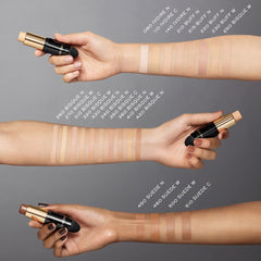 Lancôme Teint Idôle Ultra Wear stick with cream-to-powder texture for natural matte finish.