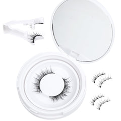 Lanflower natural magnetic eyelashes applicator for precise placement.