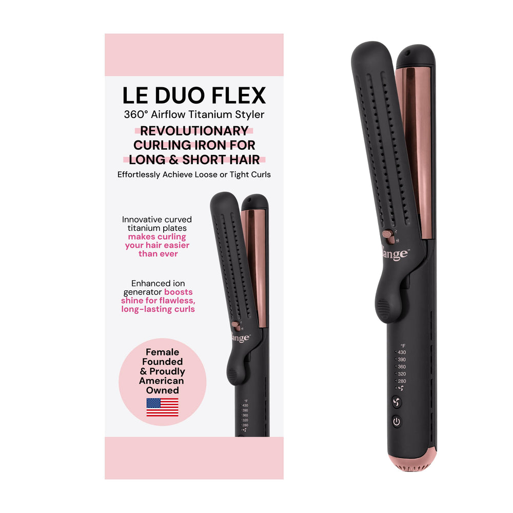LANGE HAIR Le Duo Flex 360° with angled plates for smooth curls and waves.