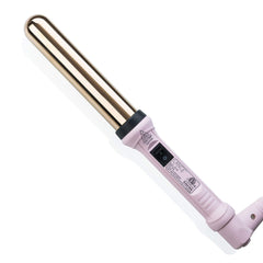 L'ANGE HAIR Ondulé 32mm titanium barrel for smooth, frizz-free curls.