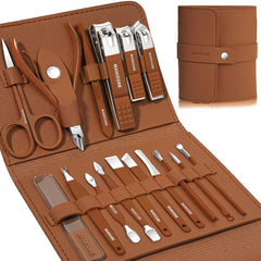 Leipple manicure set case closeup shows premium leather and organized tools for travel