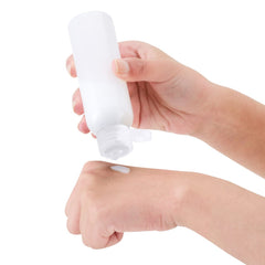 LISAPACK leakproof closure bottles prevent spills during travel and flights.