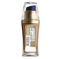 L'Oreal Paris Visible Lift Serum Absolute Foundation applicator demonstrating lightweight coverage and SPF 17 protection.